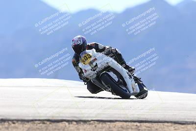 media/Dec-08-2024-CVMA (Sun) [[267e5a7075]]/Race 4-Amateur Supersport Middleweight/